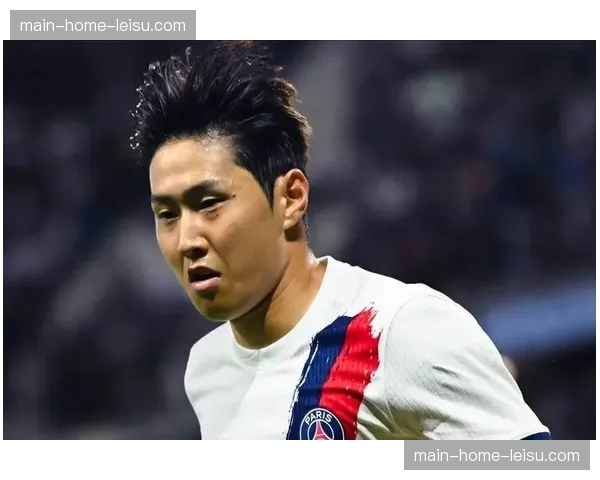 李刚仁欧冠替补登场表现积极，多面手属性增加战术选择